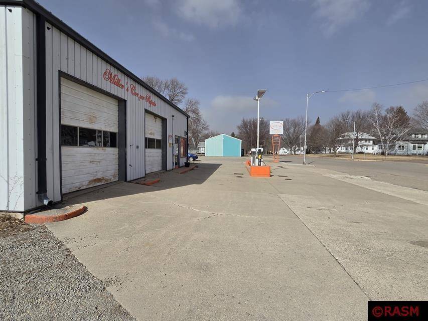 Bricelyn, MN 56014,315 N Main Street