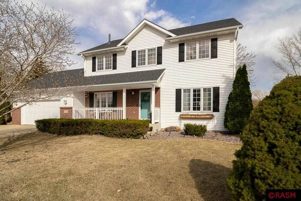 Mankato, MN 56001,212 Falcon Drive