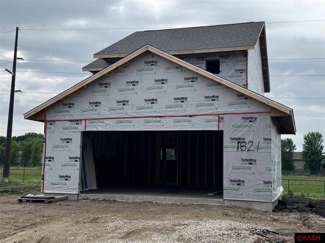 Mankato, MN 56001,1821 Bluestem Drive