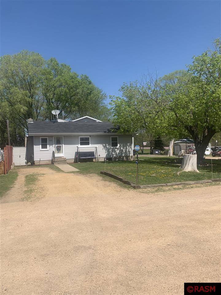 St. Peter, MN 56082,105 E Brown Street