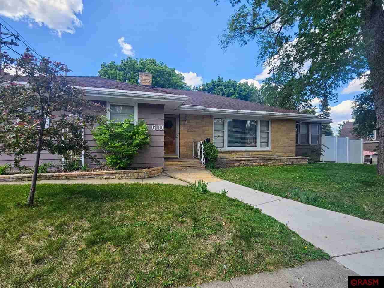 New Ulm, MN 56073,610 5th Street North