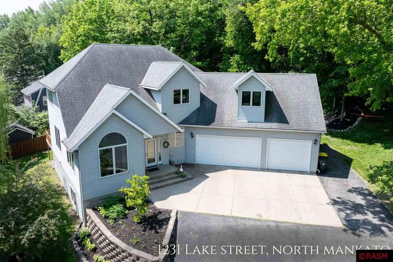 North Mankato, MN 56003,1231 Lake Street