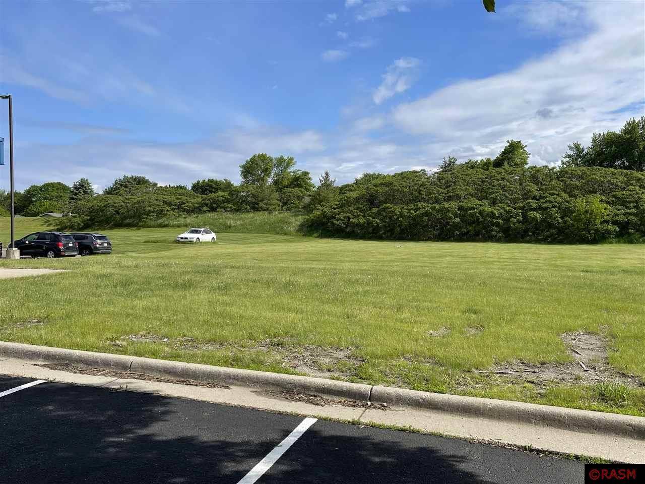 Mankato, MN 56001,1763 Bassett Drive