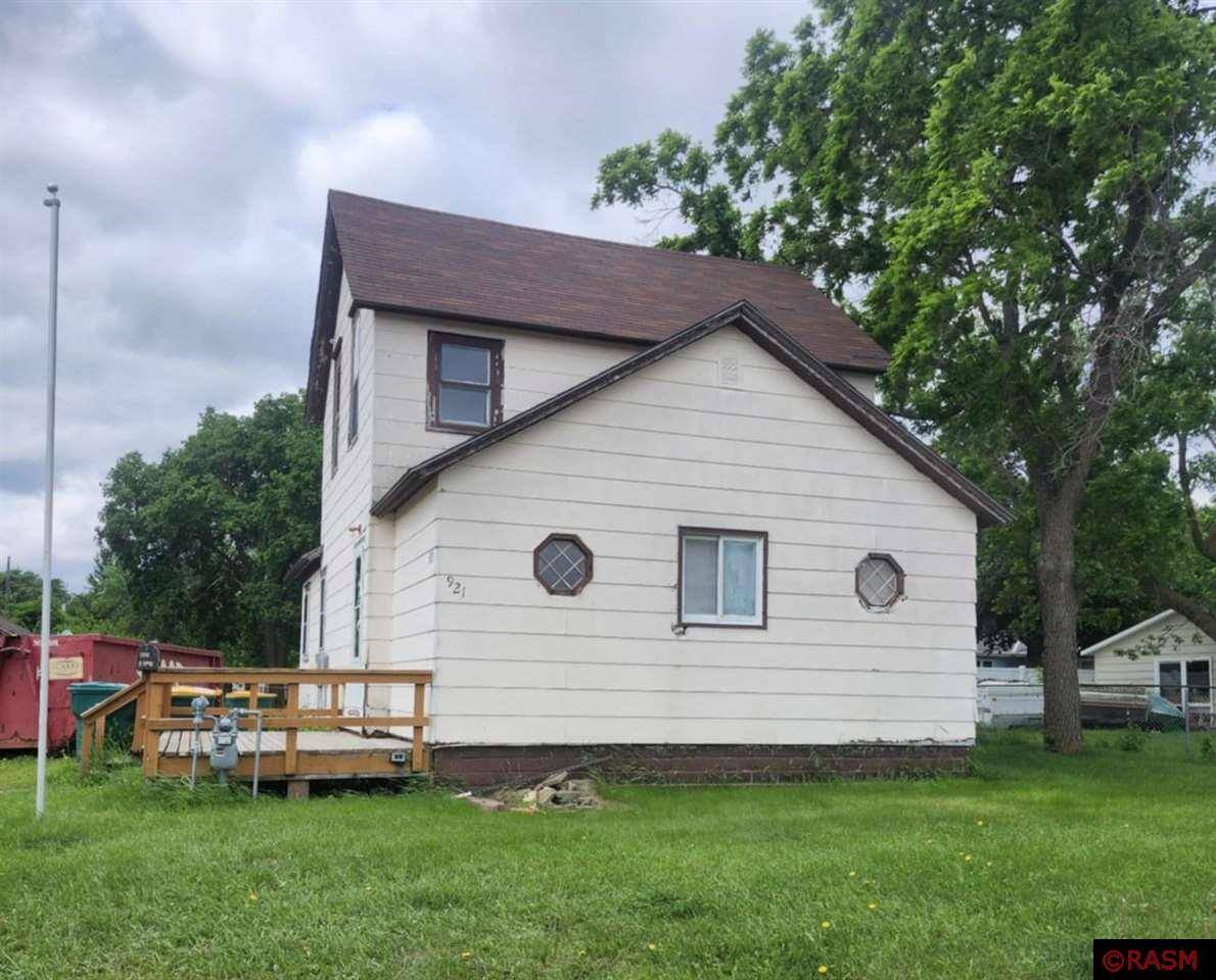 Jackson, MN 56143,921 North Highway
