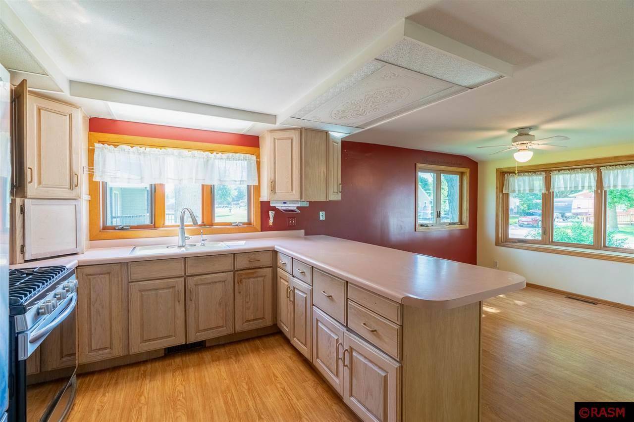 Mapleton, MN 56065,208 SW Lincoln Street