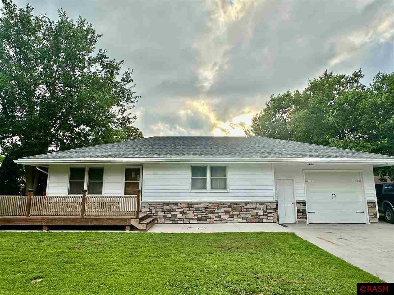 Le Center, MN 56057,320 S Waterville Avenue