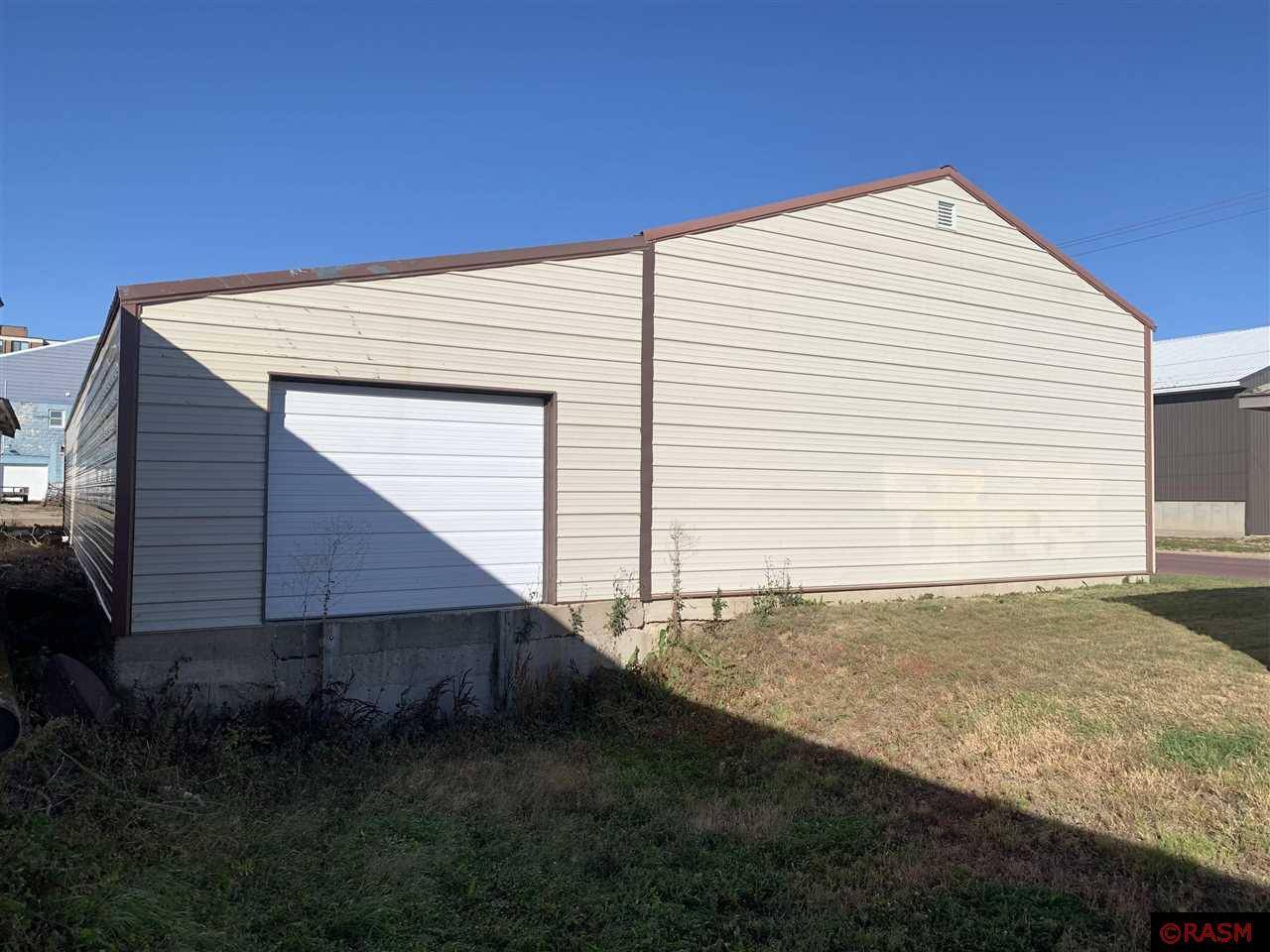 St. James, MN 56081,706 N 5th Avenue