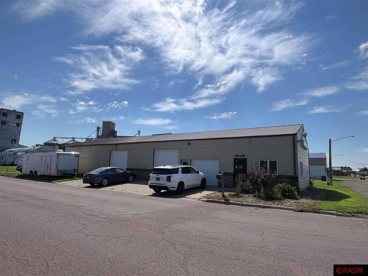 St. James, MN 56081,706 N 5th Avenue