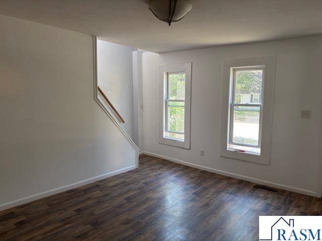 Henderson, MN 56044,300 S 5th Street