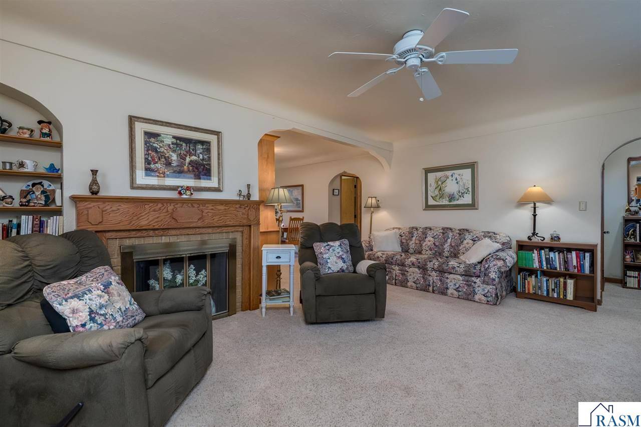 Mankato, MN 56001,825 Carney Avenue