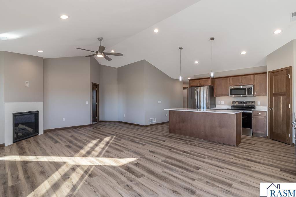 Lake Crystal, MN 56055,649 Luiken Street