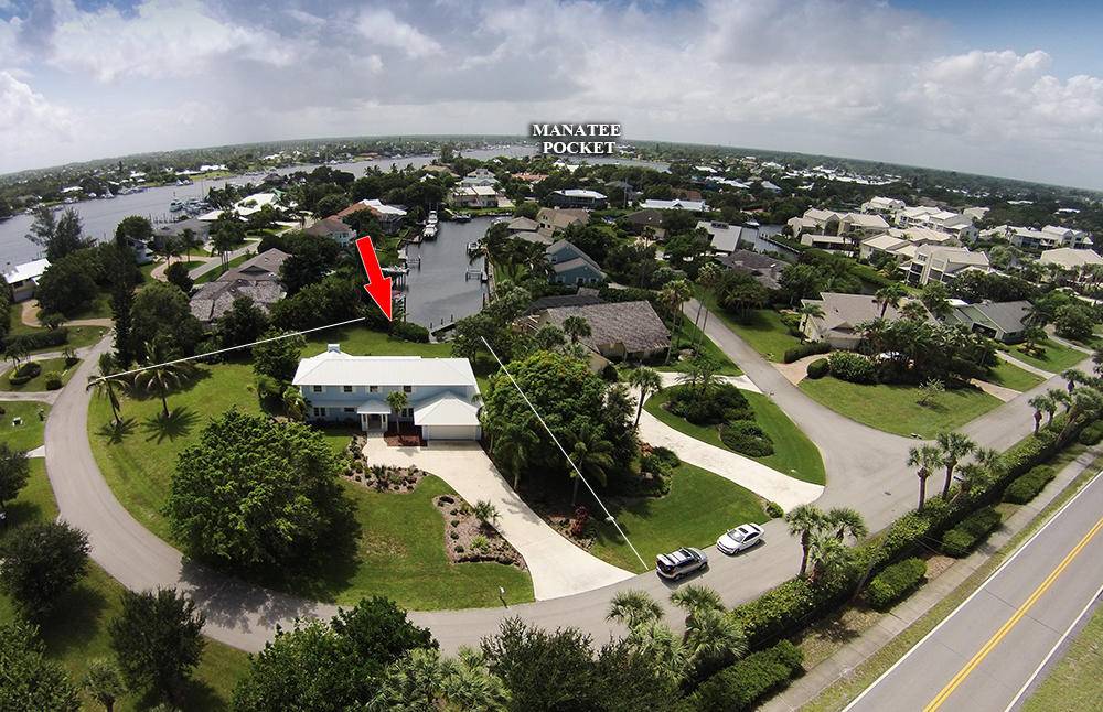 Stuart, FL 34997,4134 SE Centerboard LN