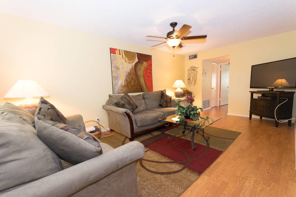 Vero Beach, FL 32962,11 Vista Gardens TRL 105