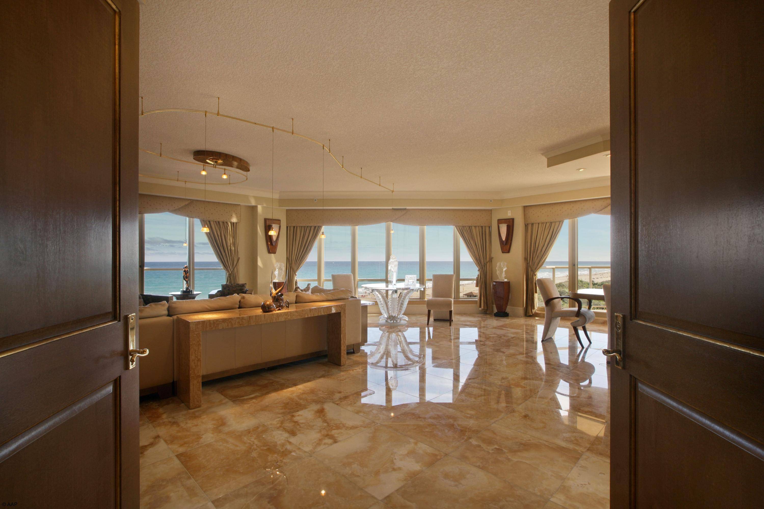 Singer Island, FL 33404,3920 N Ocean DR 5 B