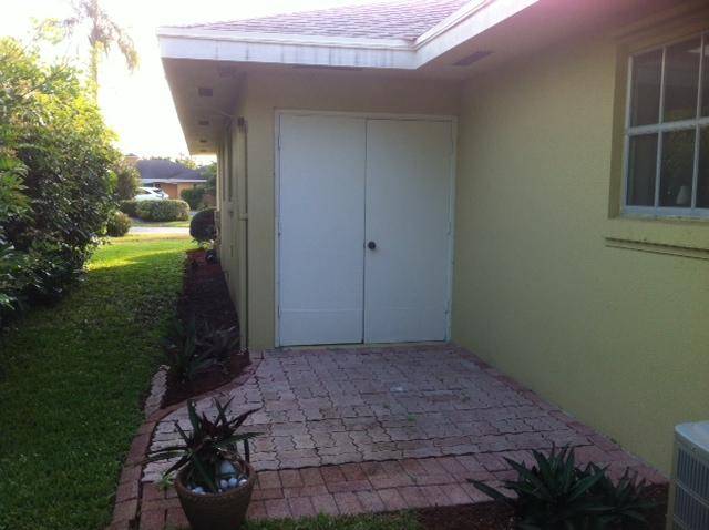 Tequesta, FL 33469,103 W Fairview