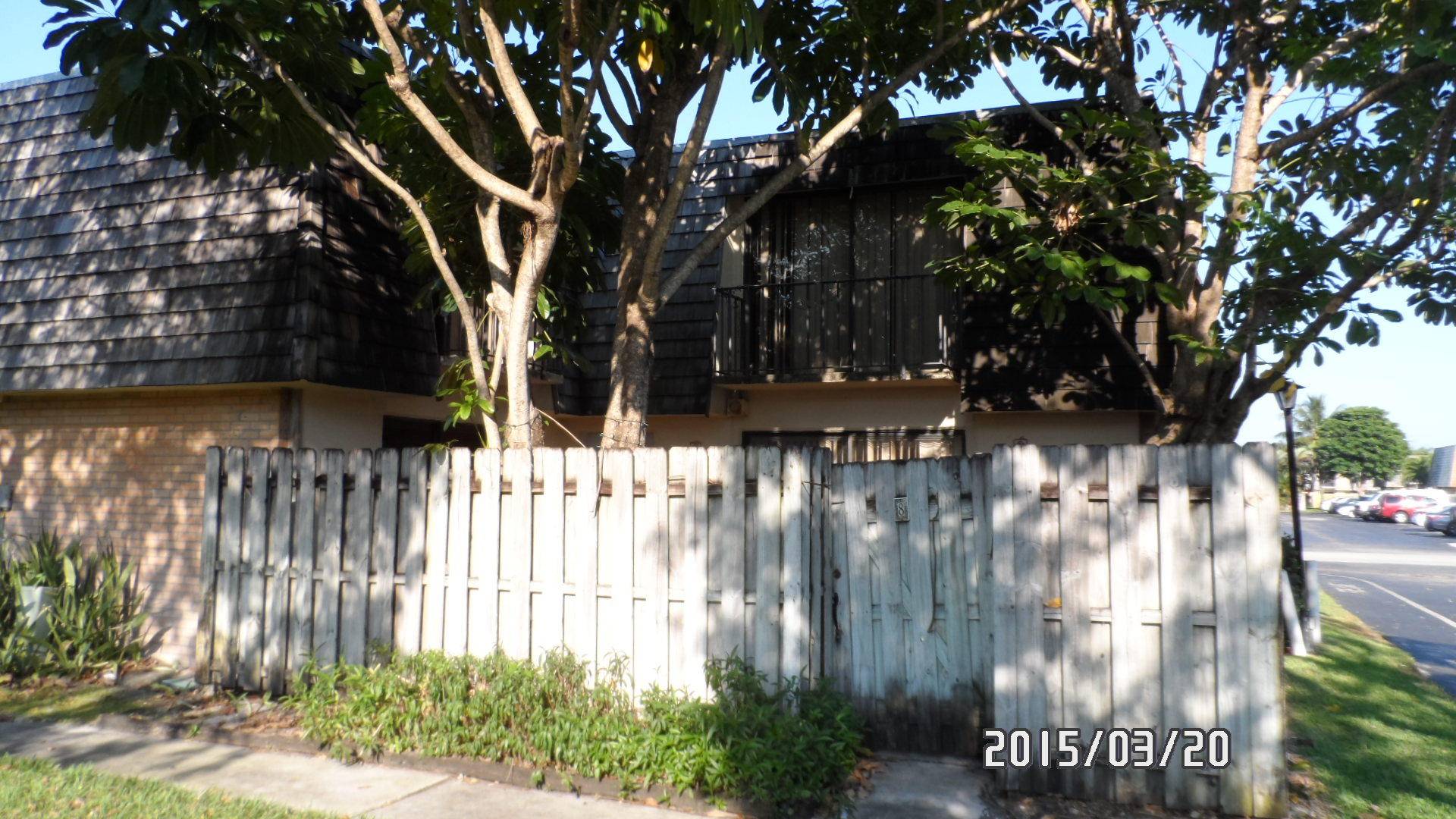 Palm Springs, FL 33461,8 Lake Arbor DR