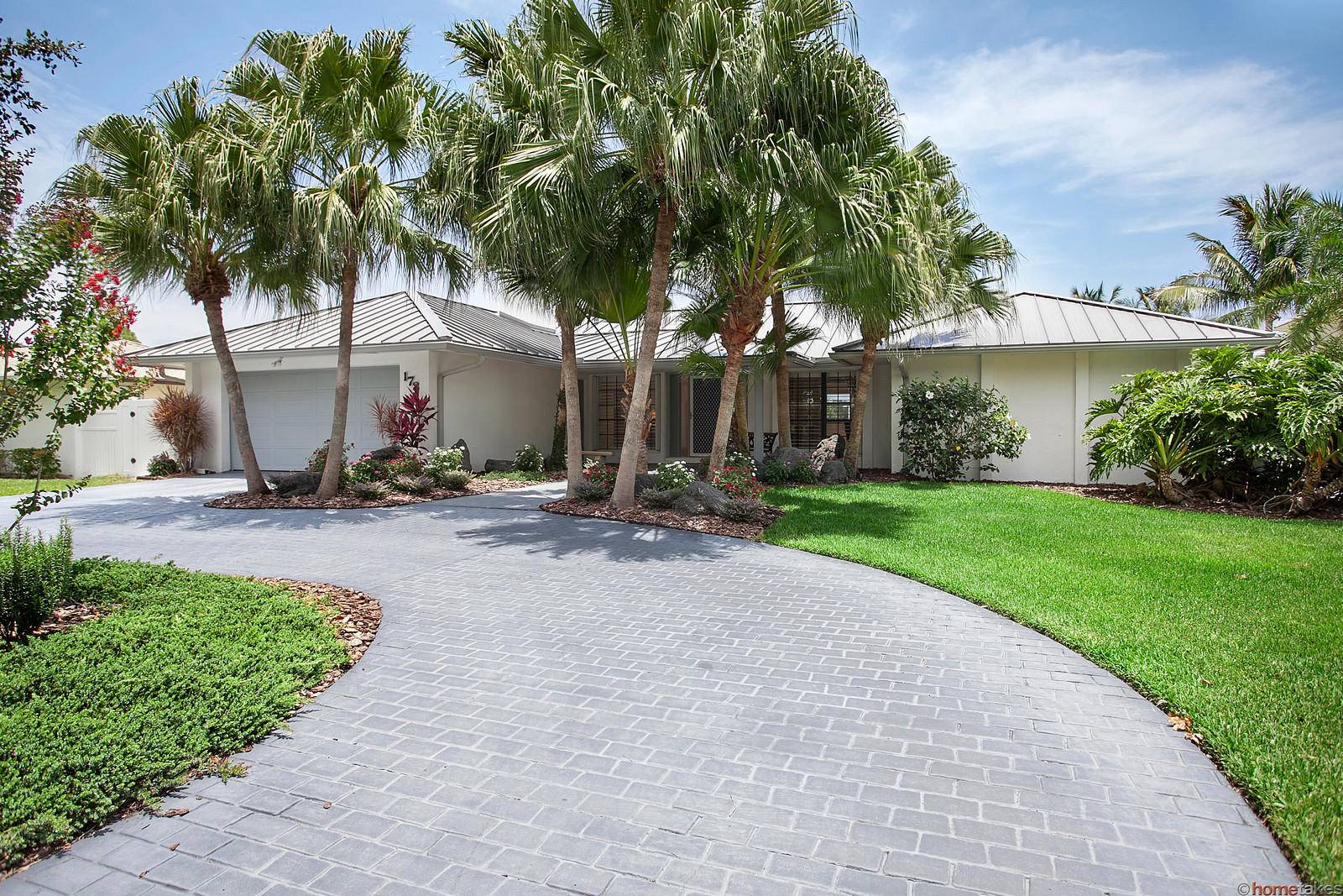 Tequesta, FL 33469,178 Country Club DR