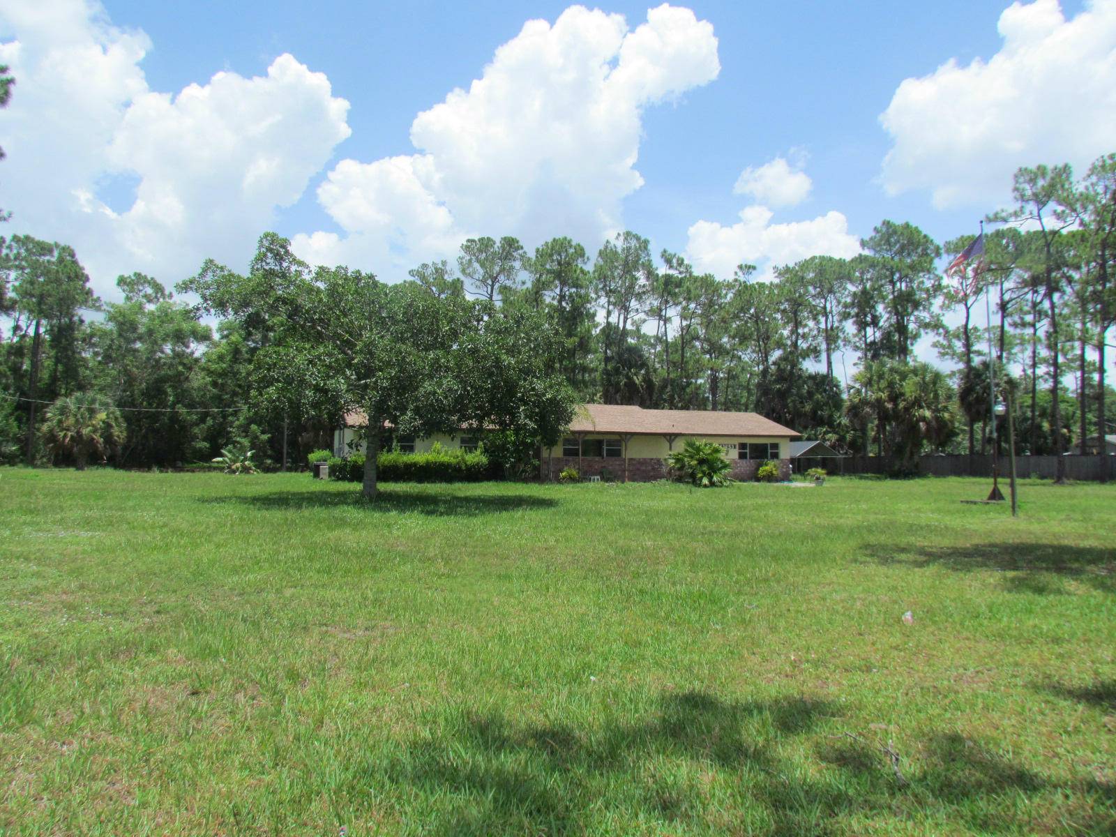 Loxahatchee, FL 33470,13253 Casey RD