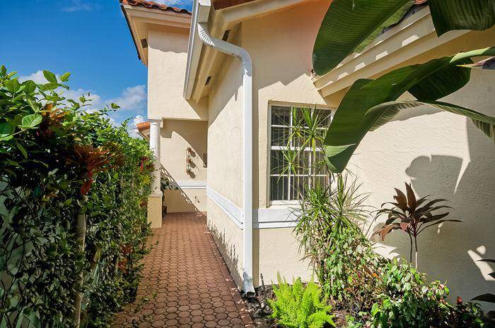 Delray Beach, FL 33484,5261 Bodega PL