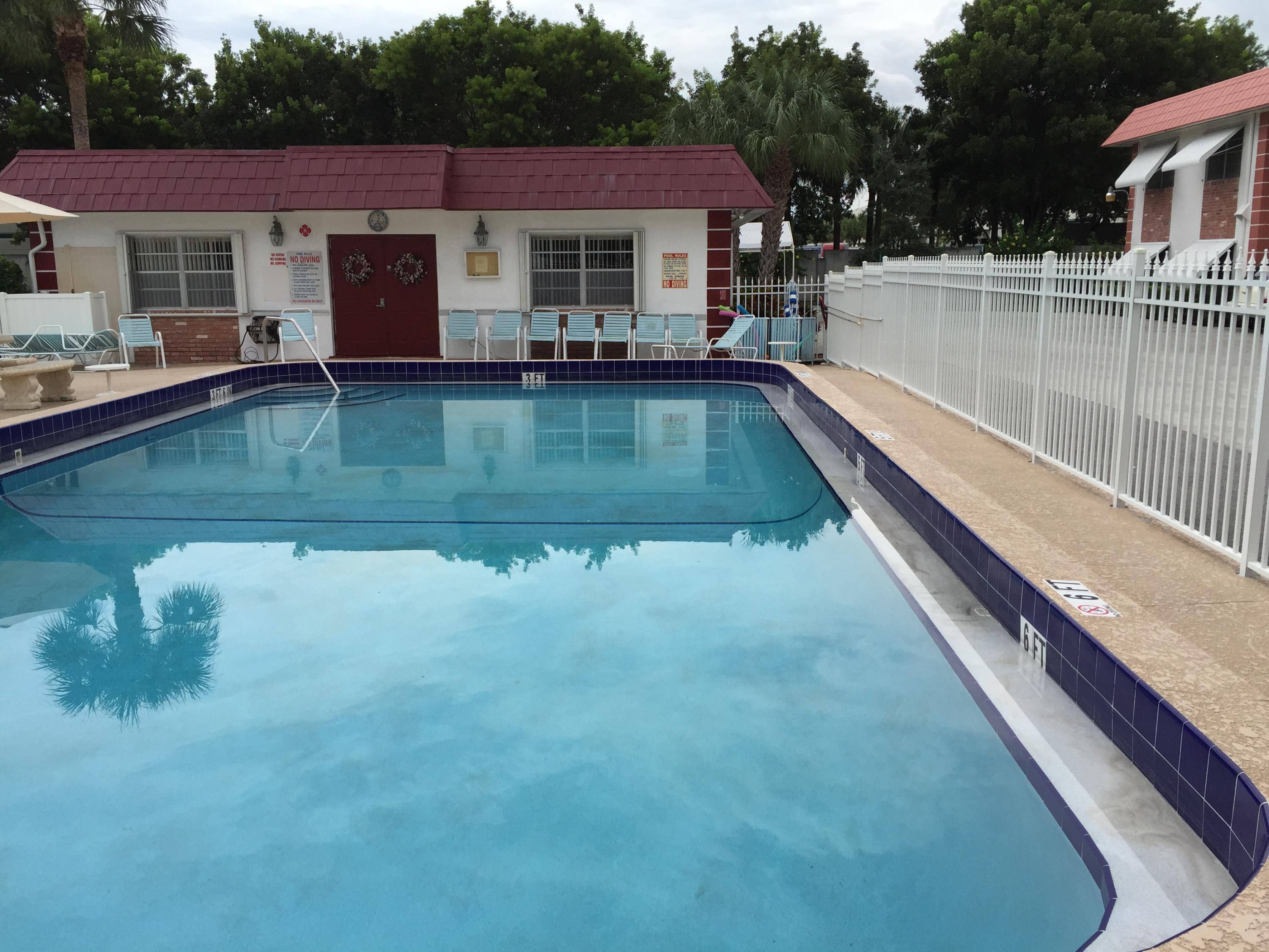 Pompano Beach, FL 33064,3550 NW 8th AVE 203