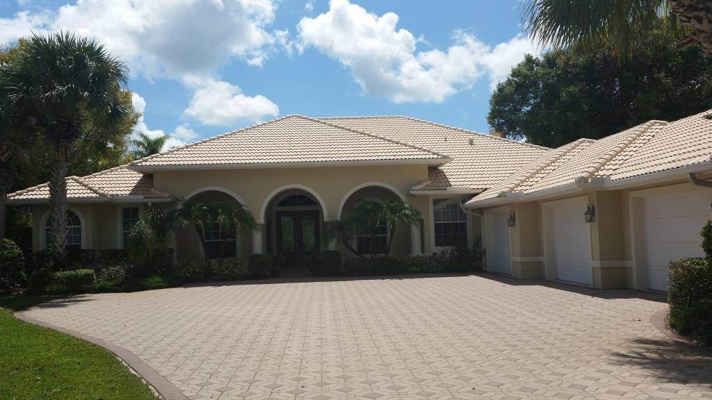 Port Saint Lucie, FL 34986,9679 Landings DR