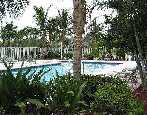 Royal Palm Beach, FL 33411,437 Rainbow Springs TER