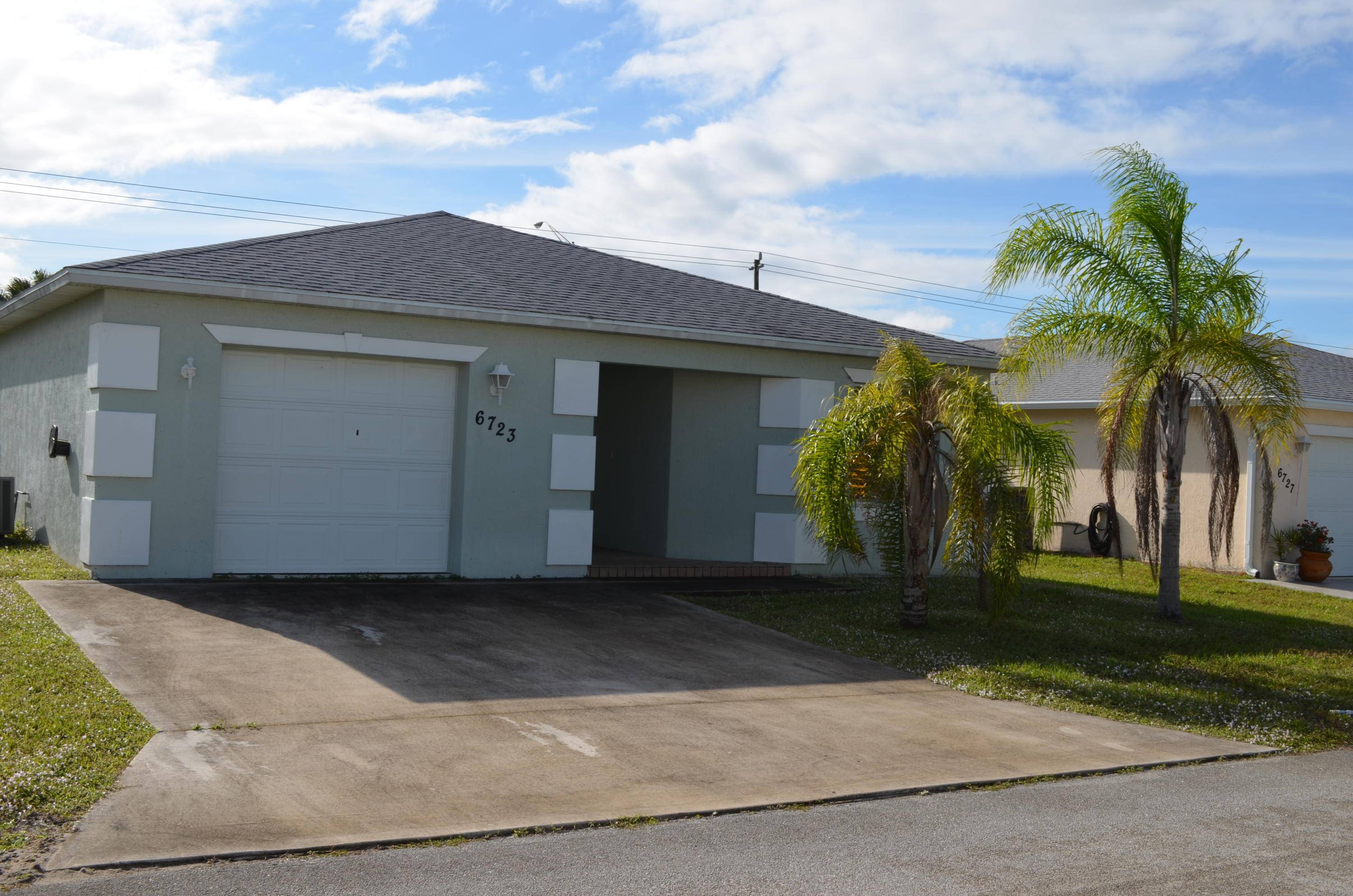 Fort Pierce, FL 34951,6723 Dulce Real AVE