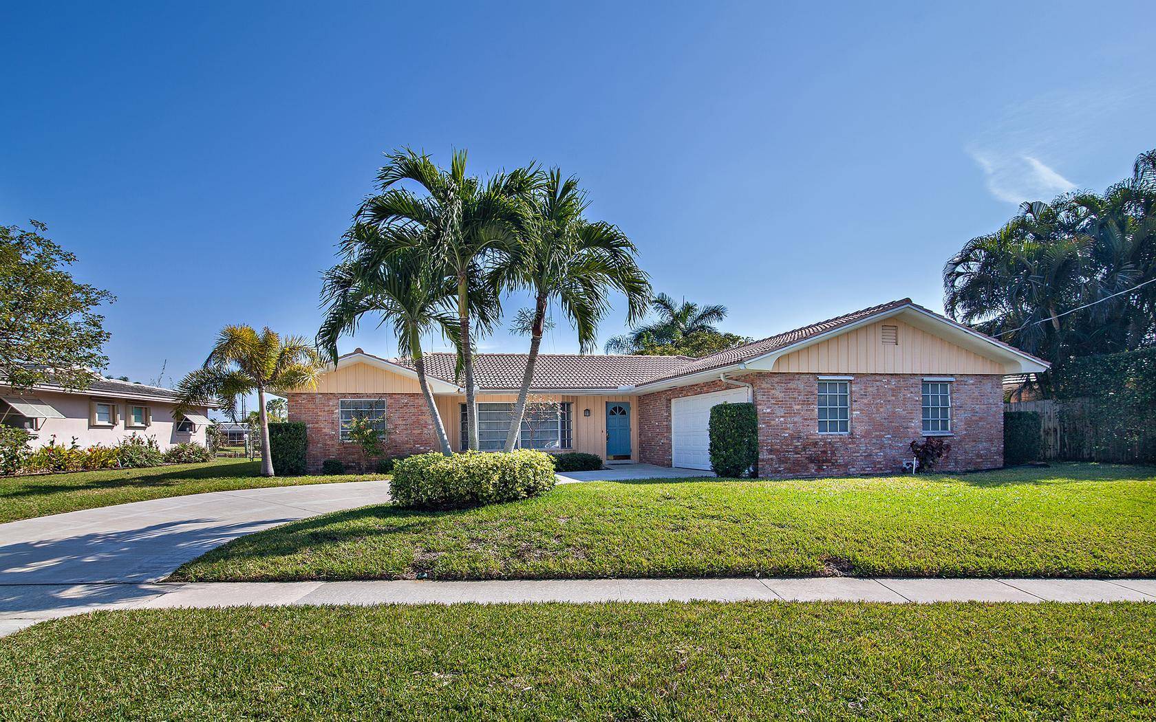 North Palm Beach, FL 33408,1681 Ardley RD