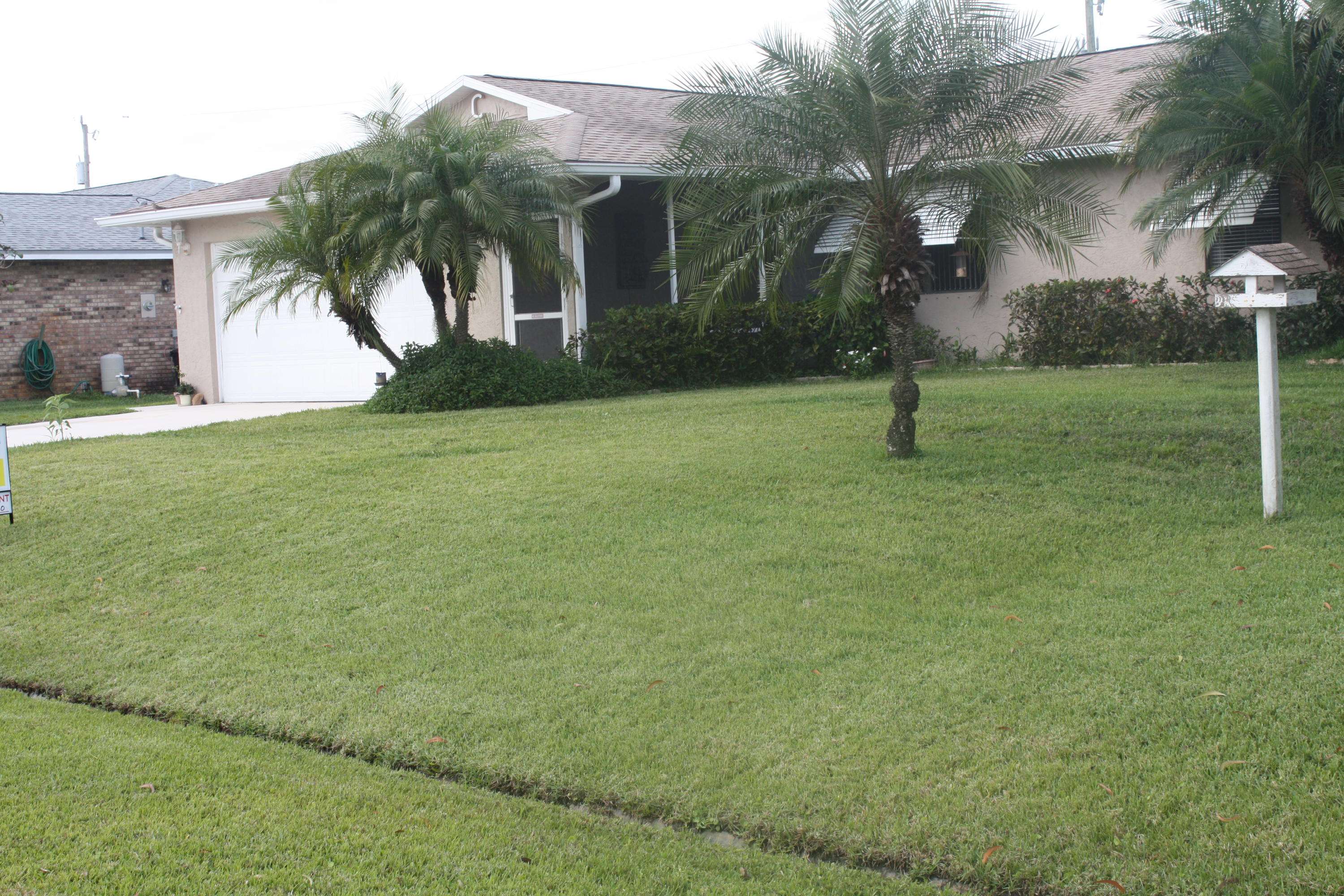 Port Saint Lucie, FL 34953,625 SW Dolores AVE