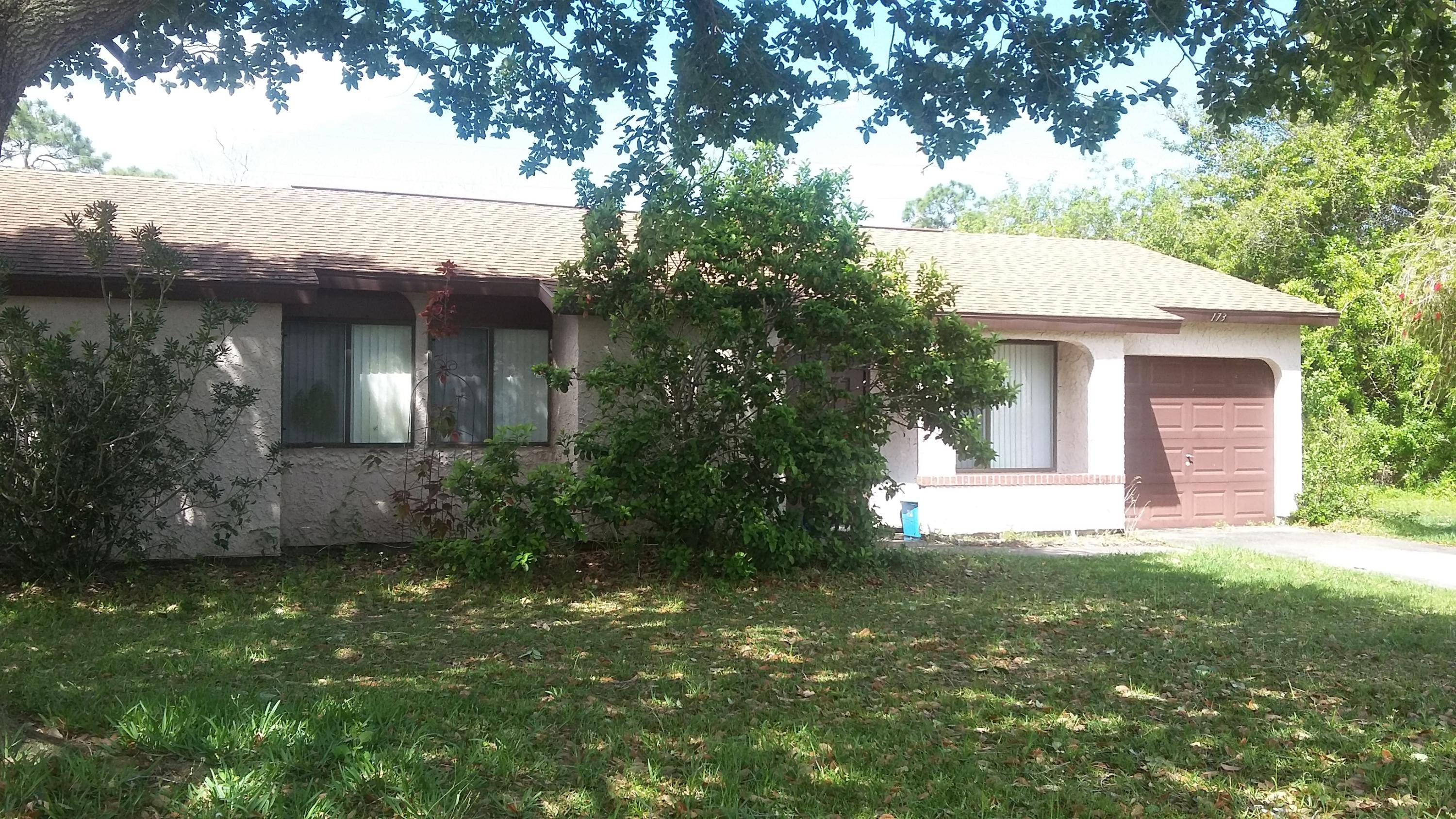 Sebastian, FL 32958,173 Caprona ST