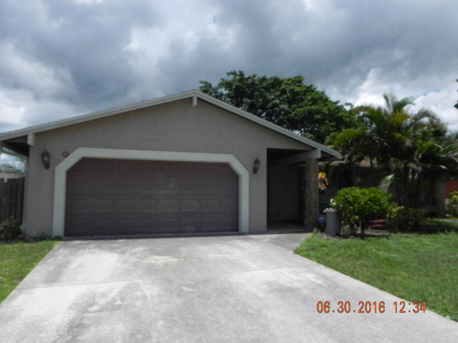 Port Saint Lucie, FL 34953,738 SW Del Rio BLVD