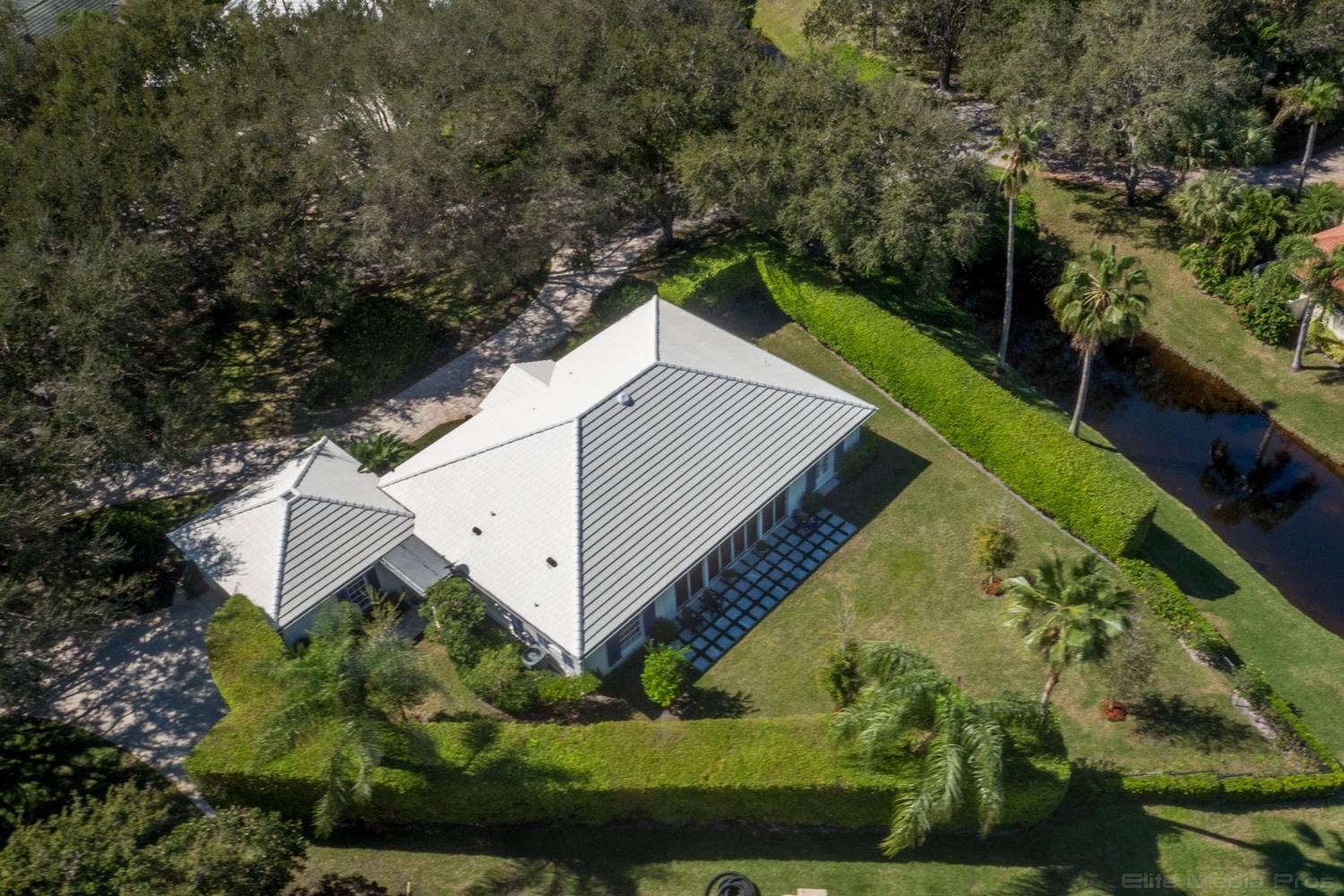 Tequesta, FL 33469,10099 SE White Pelican WAY