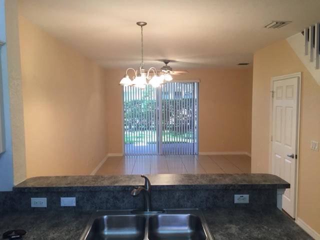 West Palm Beach, FL 33404,1903 Hibiscus LN