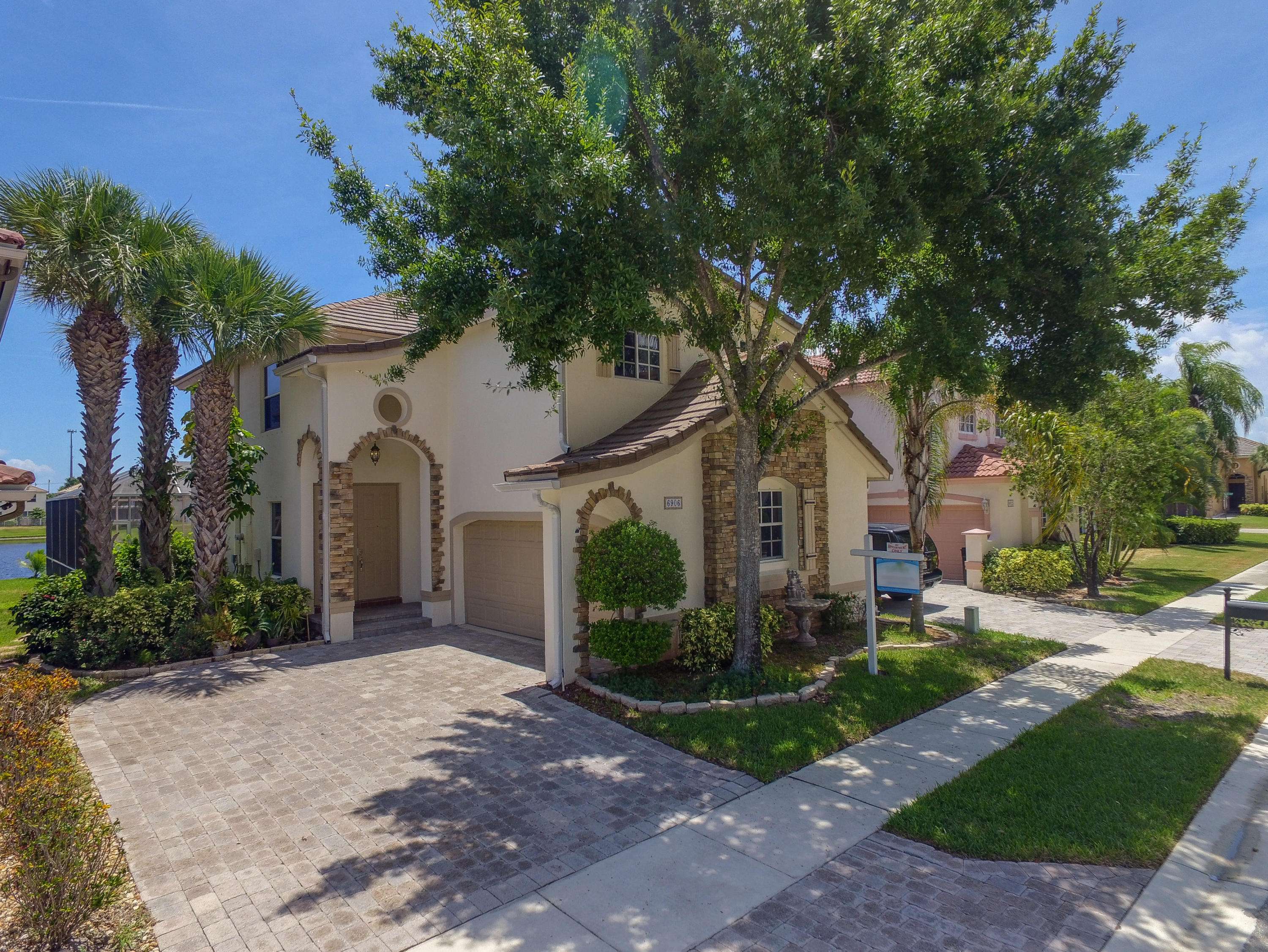 Lake Worth, FL 33462,6906 Spider Lily LN