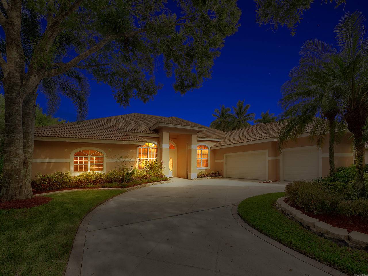 Jupiter, FL 33458,129 Victorian LN