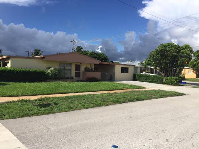 Lantana, FL 33462,1402 W Broward ST