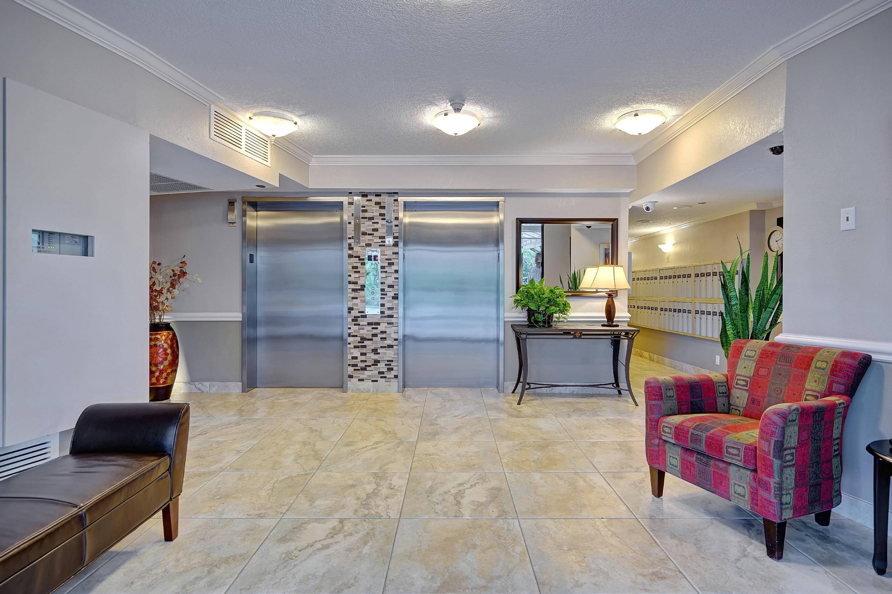 Pompano Beach, FL 33069,3499 Oaks WAY 902