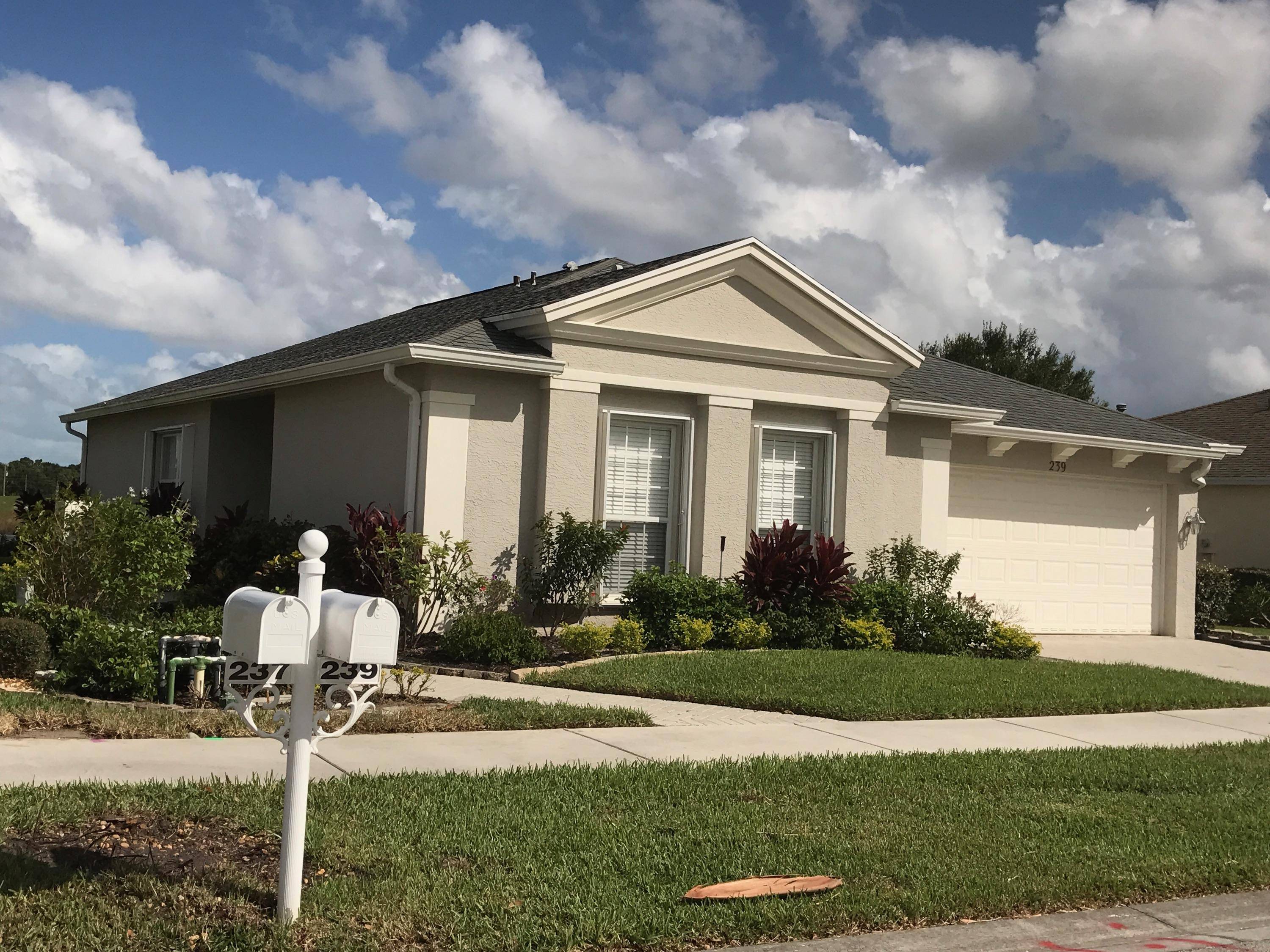 Port Saint Lucie, FL 34986,239 SW Lake Forest WAY