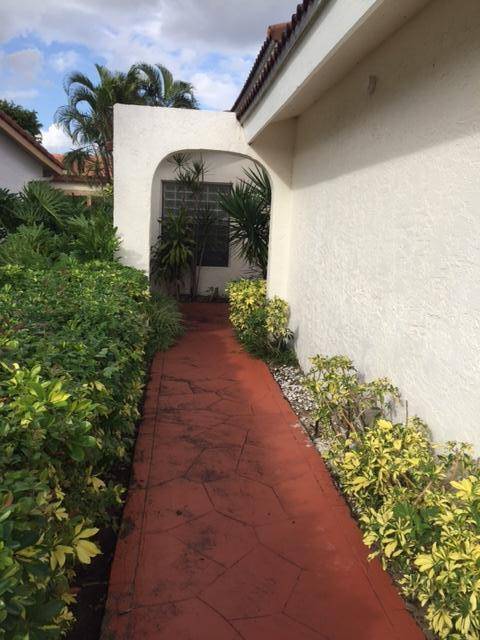 Boynton Beach, FL 33437,5545 Lakeview Mews TER