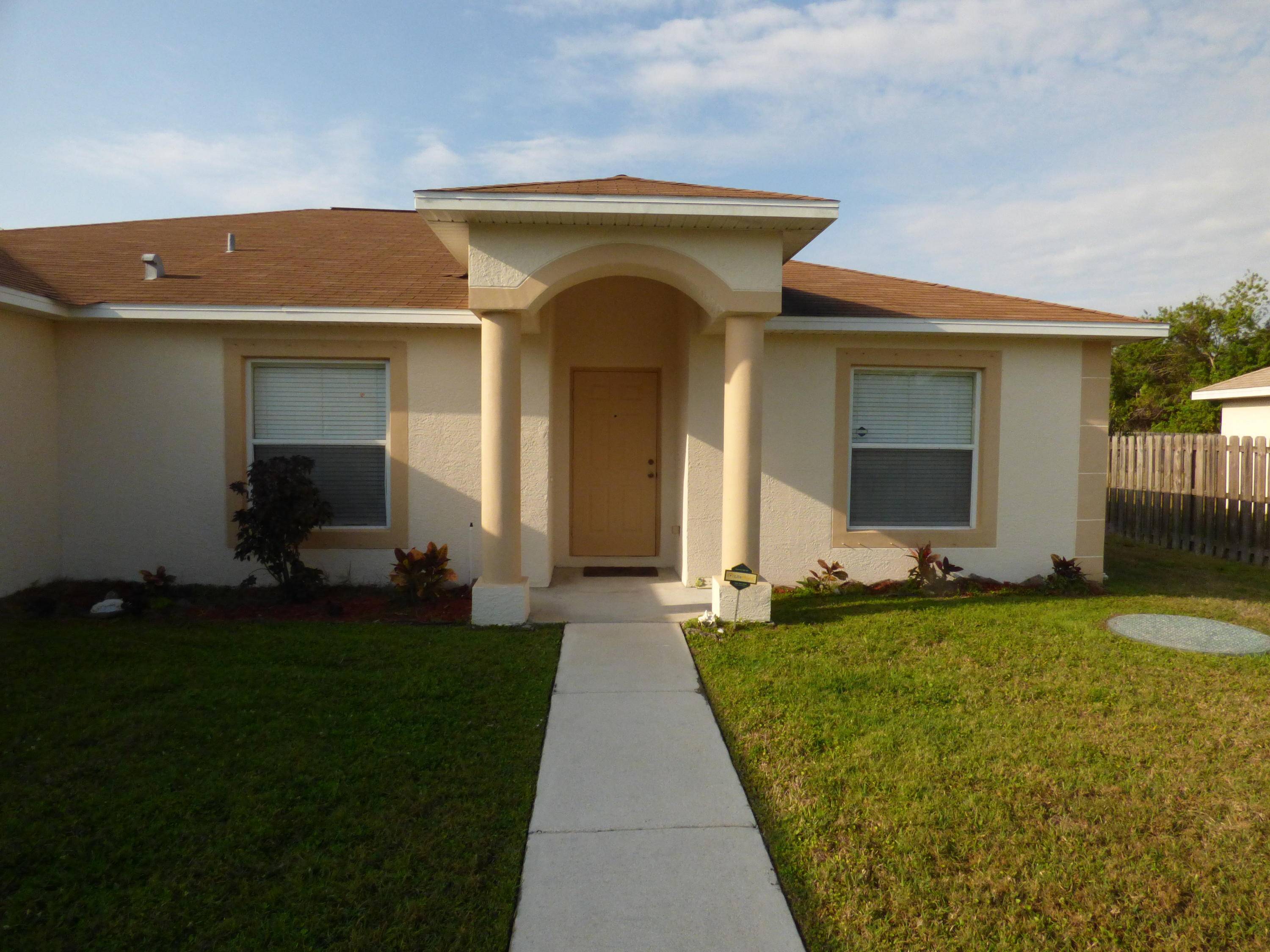 Port Saint Lucie, FL 34953,1418 SW San Sebastian AVE