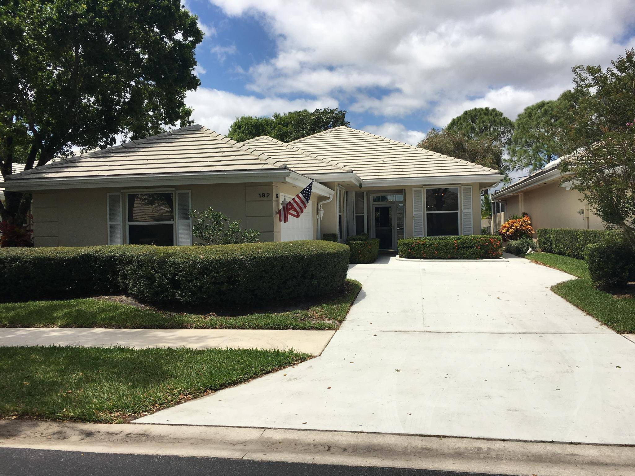 Port Saint Lucie, FL 34986,192 NW Bentley CIR