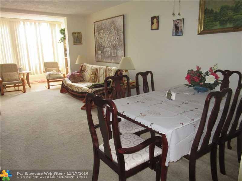 Lauderdale Lakes, FL 33311,2851 Somerset DR 207