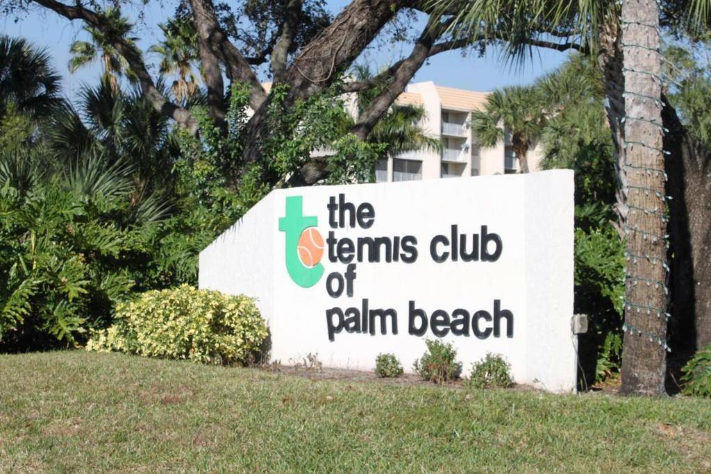 West Palm Beach, FL 33417,2786 Tennis Club DR 303