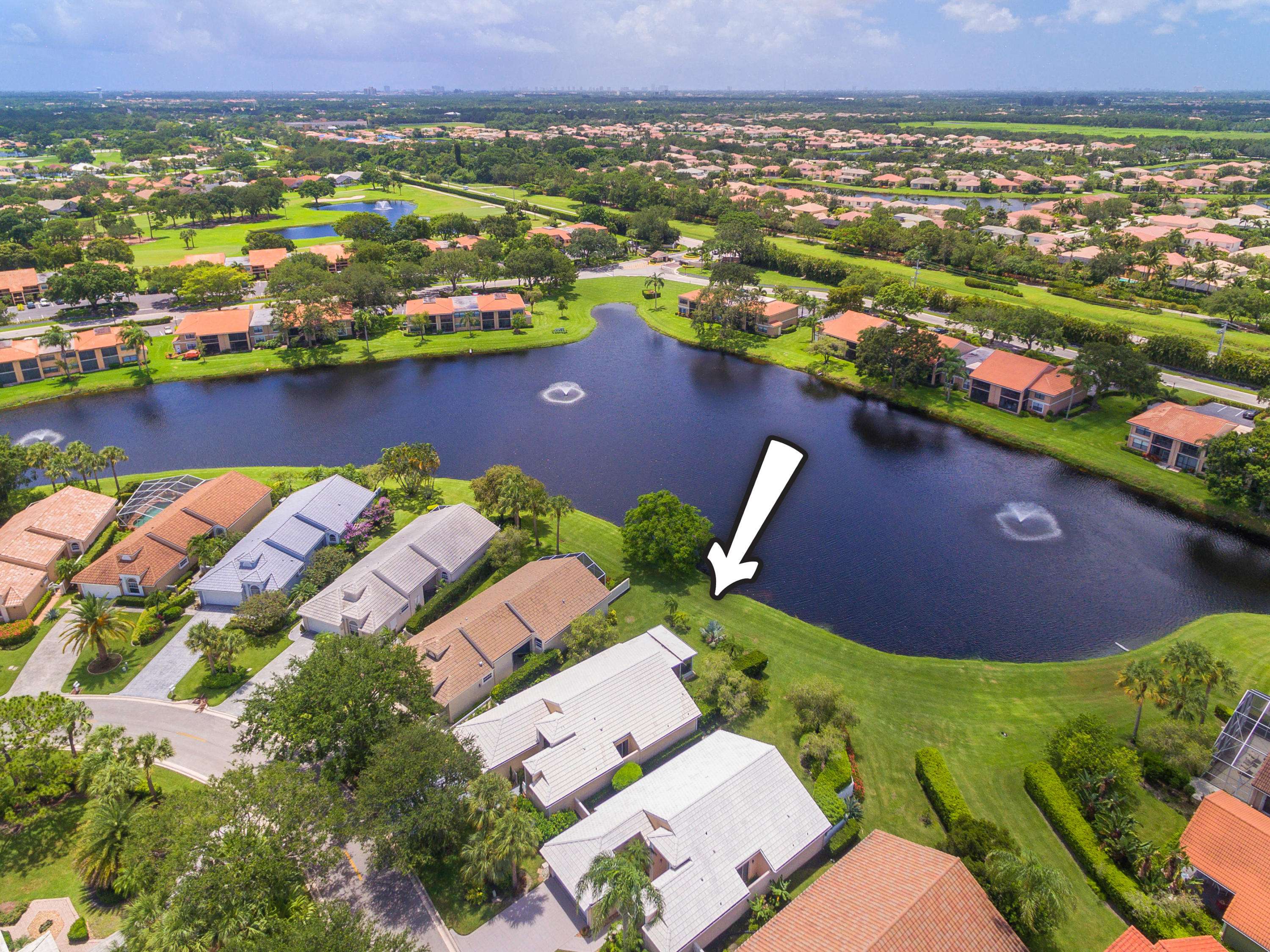 Palm Beach Gardens, FL 33418,6902 Briarlake CIR