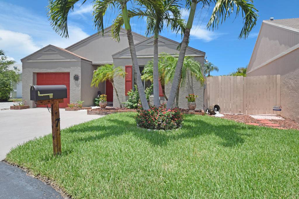 Boynton Beach, FL 33426,7 Mayfield WAY