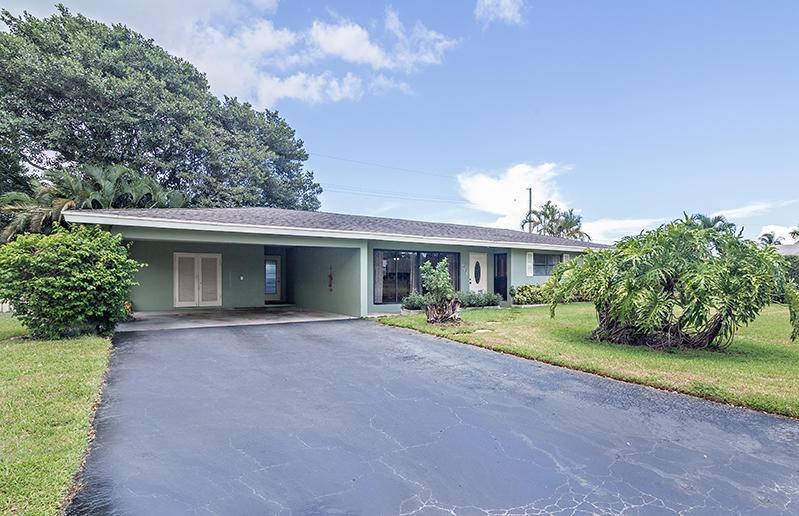 Lake Clarke Shores, FL 33406,1421 S Lake CT