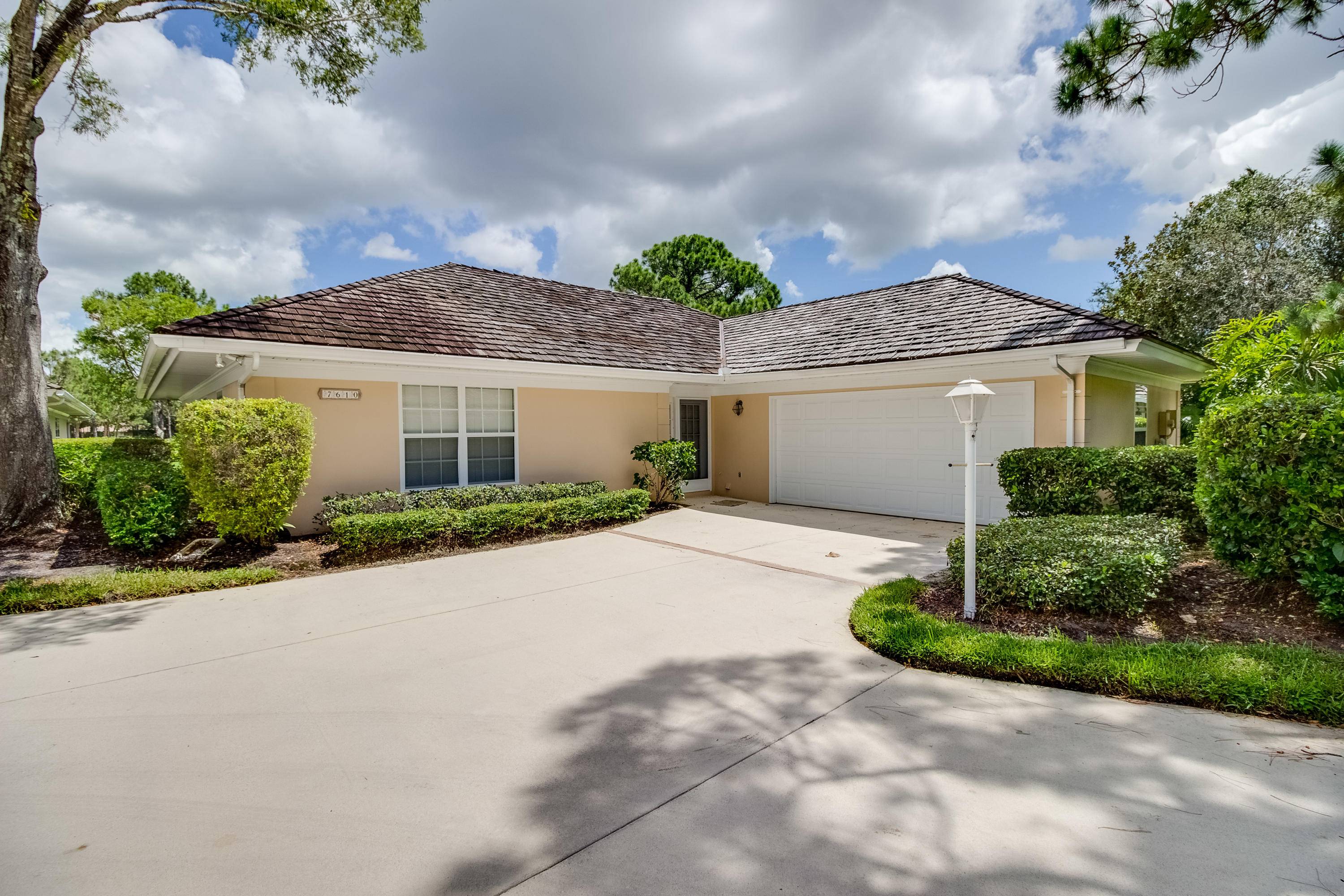 Port Saint Lucie, FL 34986,7610 Winged Foot CT