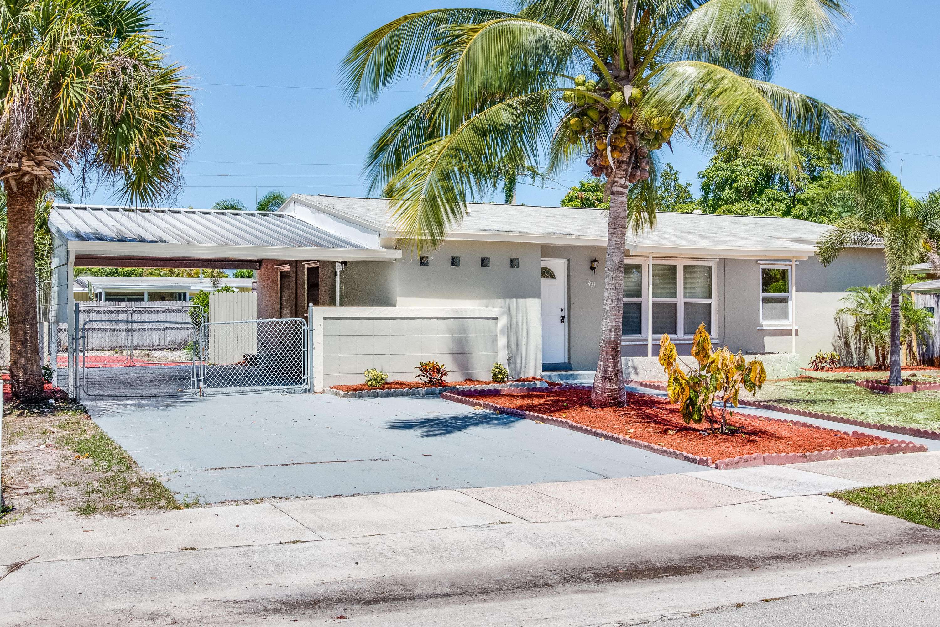 Lantana, FL 33462,1433 W Broward ST