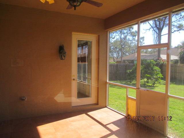 Port Saint Lucie, FL 34986,5928 NW Foust CIR