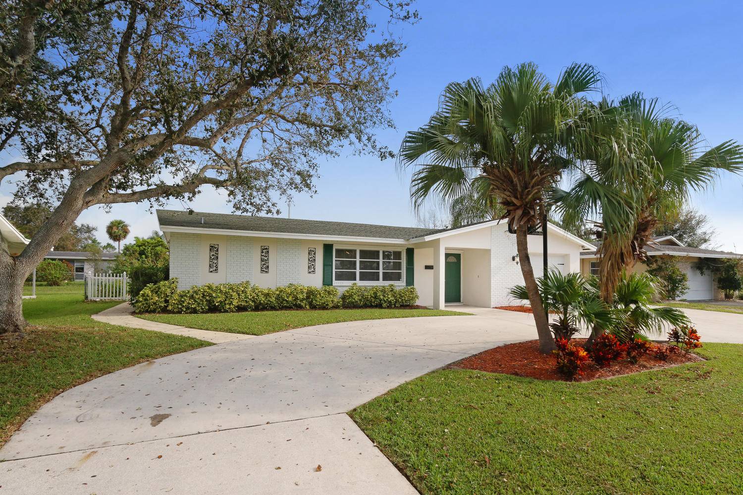 Palm Beach Gardens, FL 33410,4259 Honeysuckle AVE